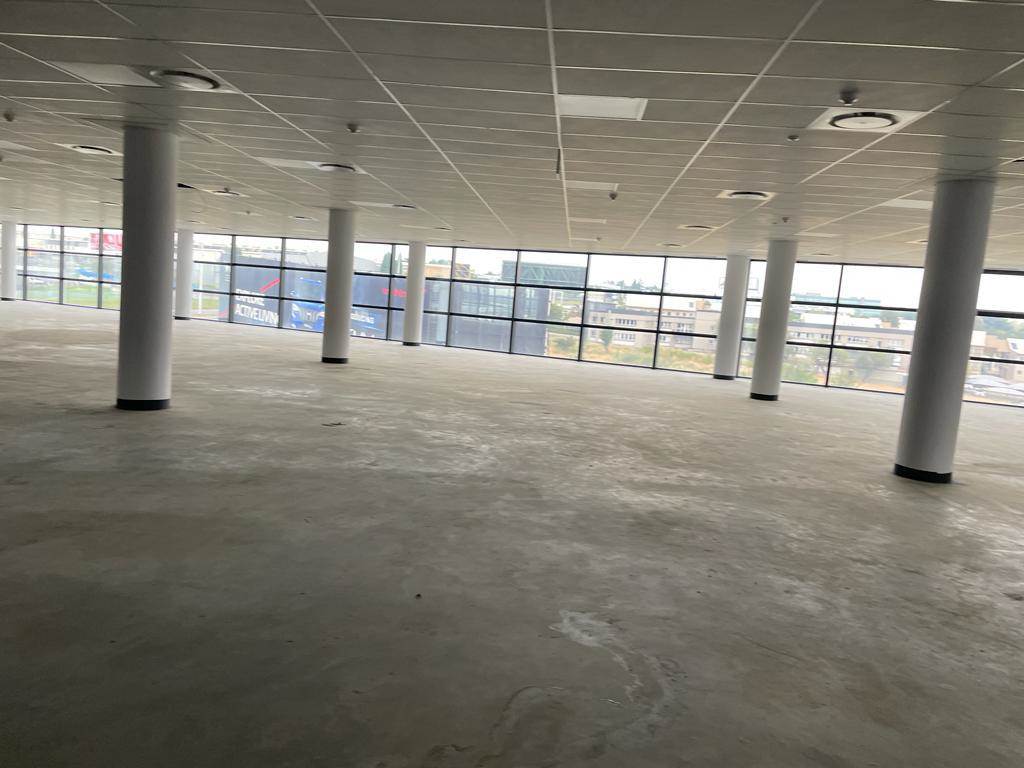 5350  m² Commercial space in Noordwyk photo number 24