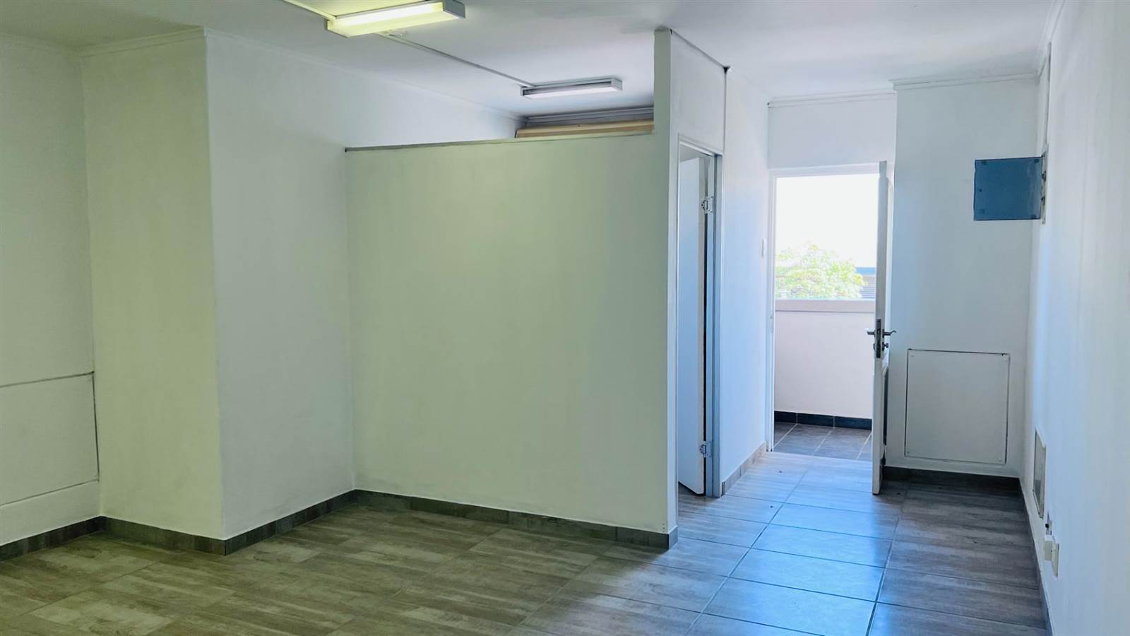 80  m² Commercial space in Umhlanga Ridge photo number 8