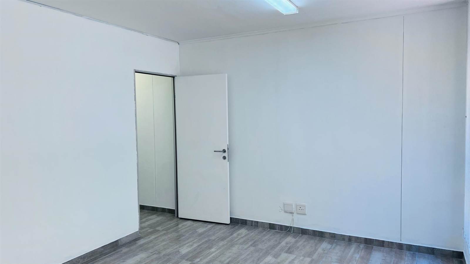 80  m² Commercial space in Umhlanga Ridge photo number 19
