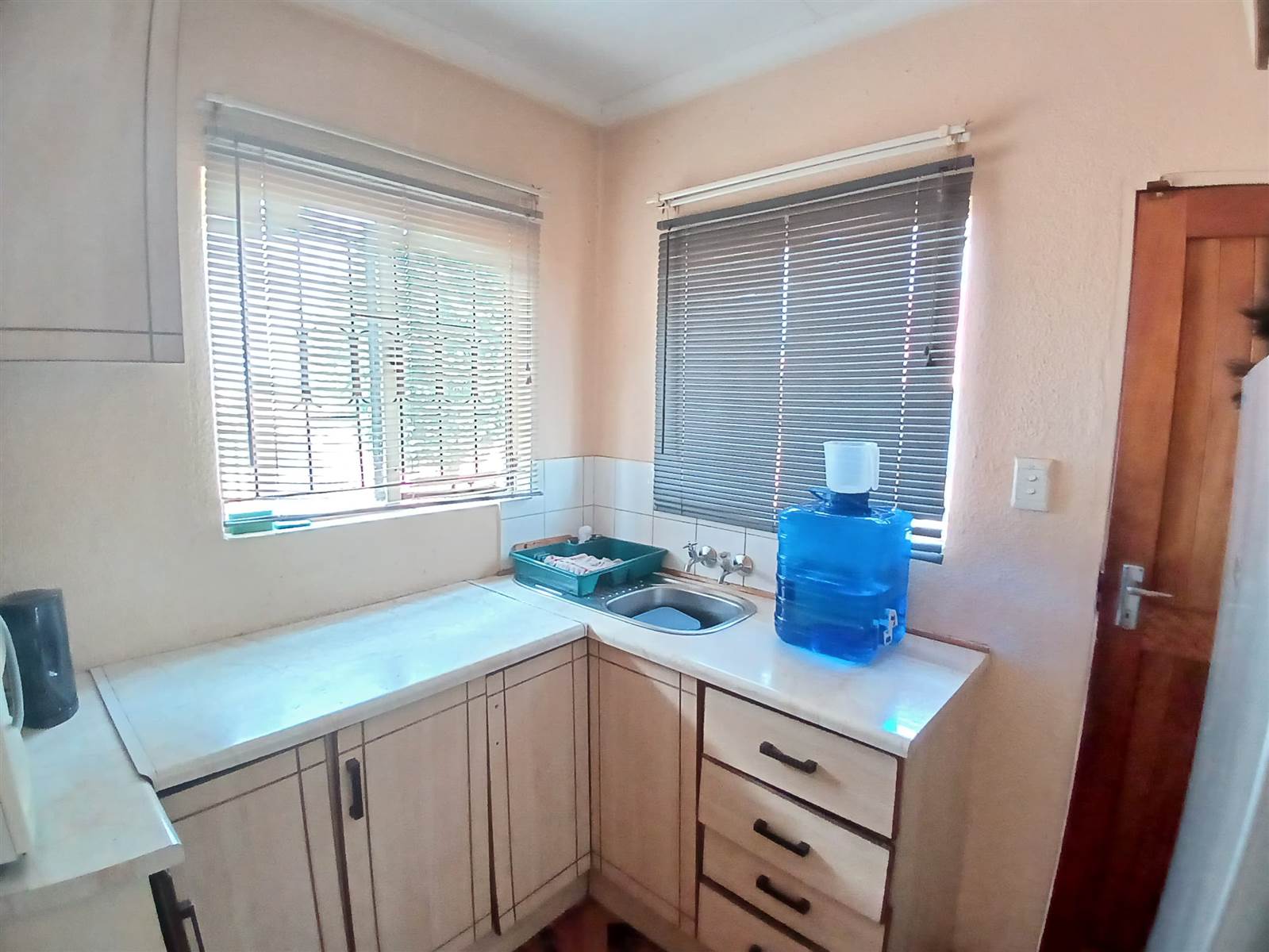 2 Bed House in Tlhabane photo number 11