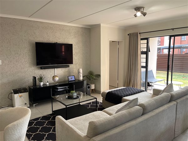 3 Bedroom Apartment 3 Bedroom Apartment