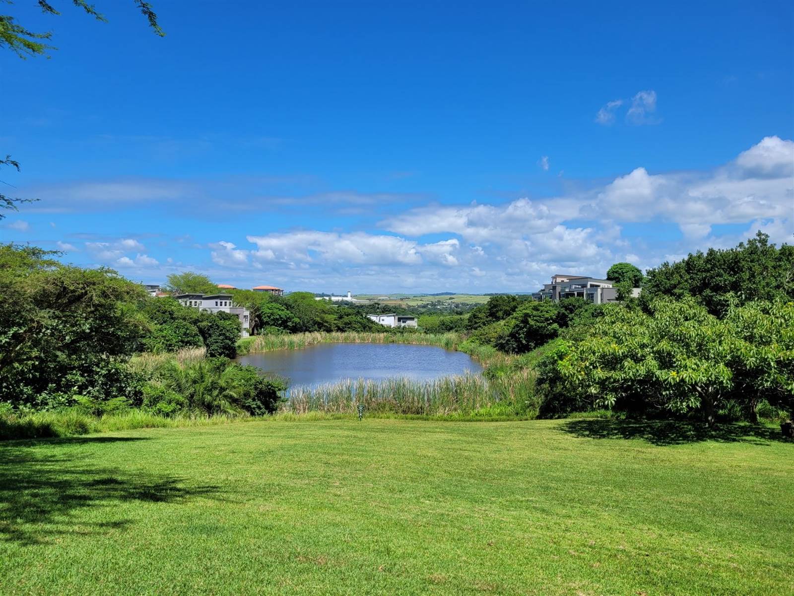 576 m² Land available in Palm Lakes Estate photo number 15