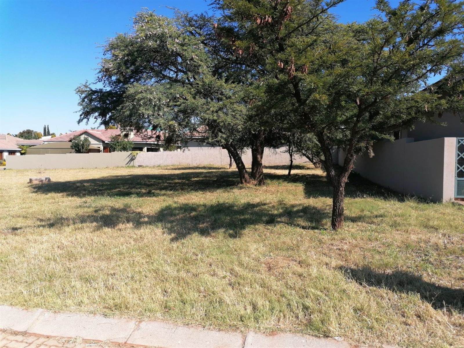 537 m² Land available in Wilkoppies photo number 3
