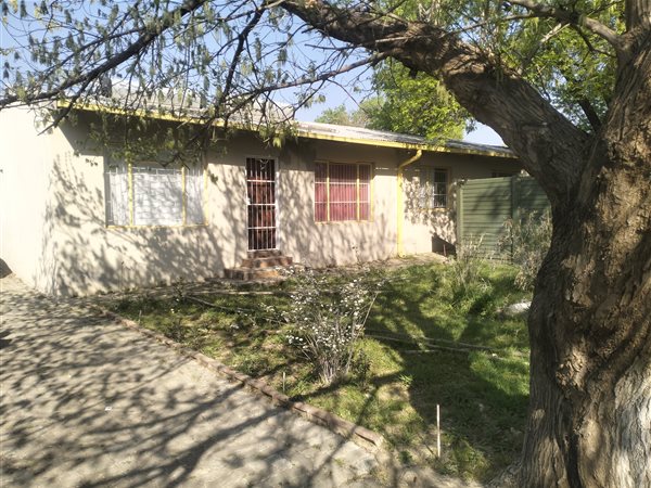 831 m² Commercial space 831 m² Commercial space