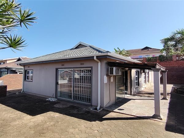 2 Bedroom House 2 Bedroom House