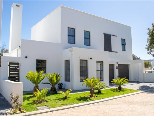 3 Bedroom House 3 Bedroom House