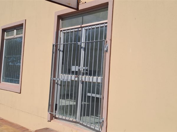 31 m² Retail Space 31 m² Retail Space