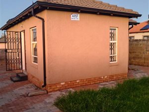 3 Bed House in Lehae