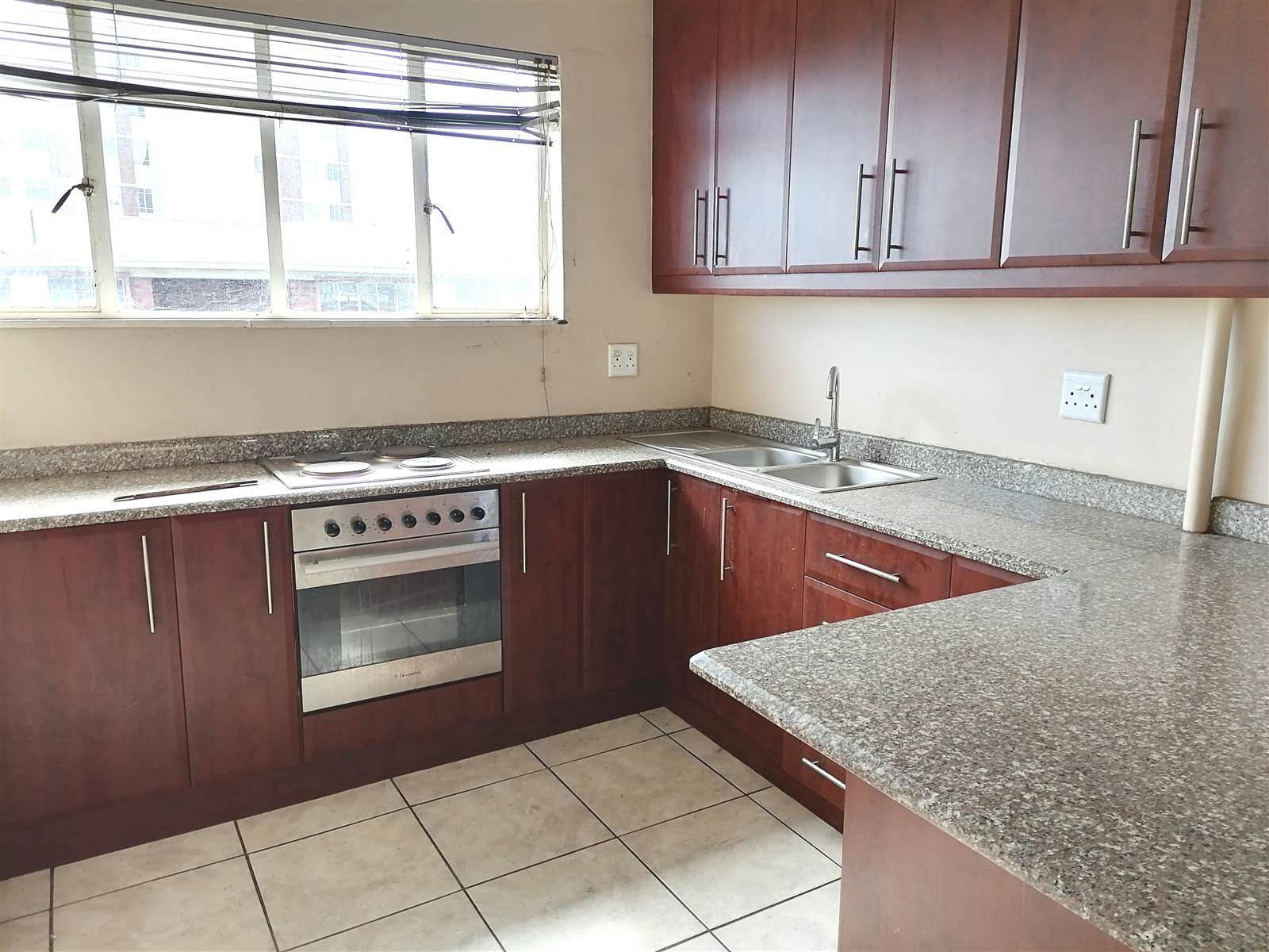 2 Bed Apartment in Westridge photo number 1