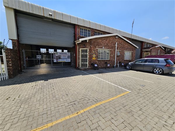 350  m² Industrial space in Anderbolt