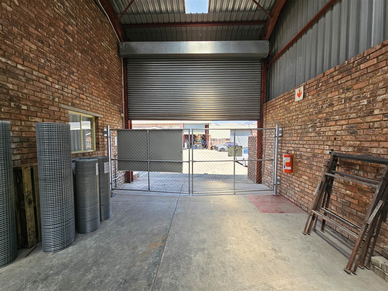 350  m² Industrial space in Anderbolt photo number 10