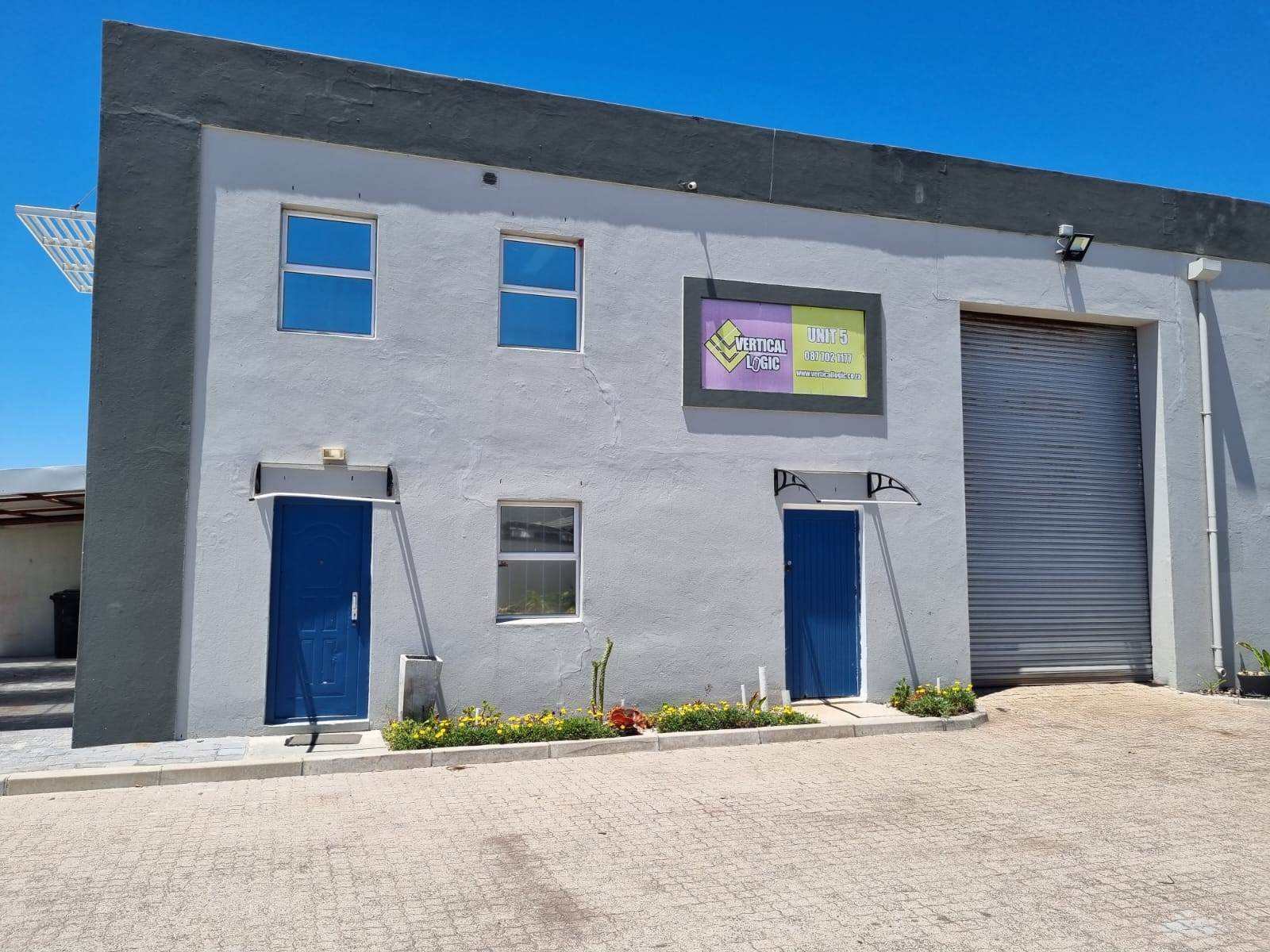 273  m² Industrial space in Muizenberg photo number 1