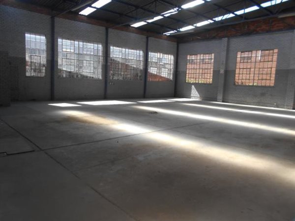 500  m² Industrial space