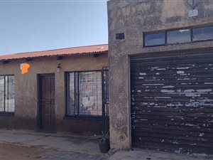 6 Bed House in Tembisa