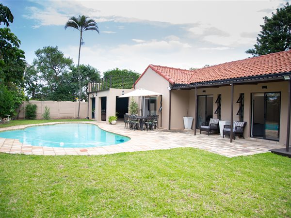 4 Bedroom House 4 Bedroom House