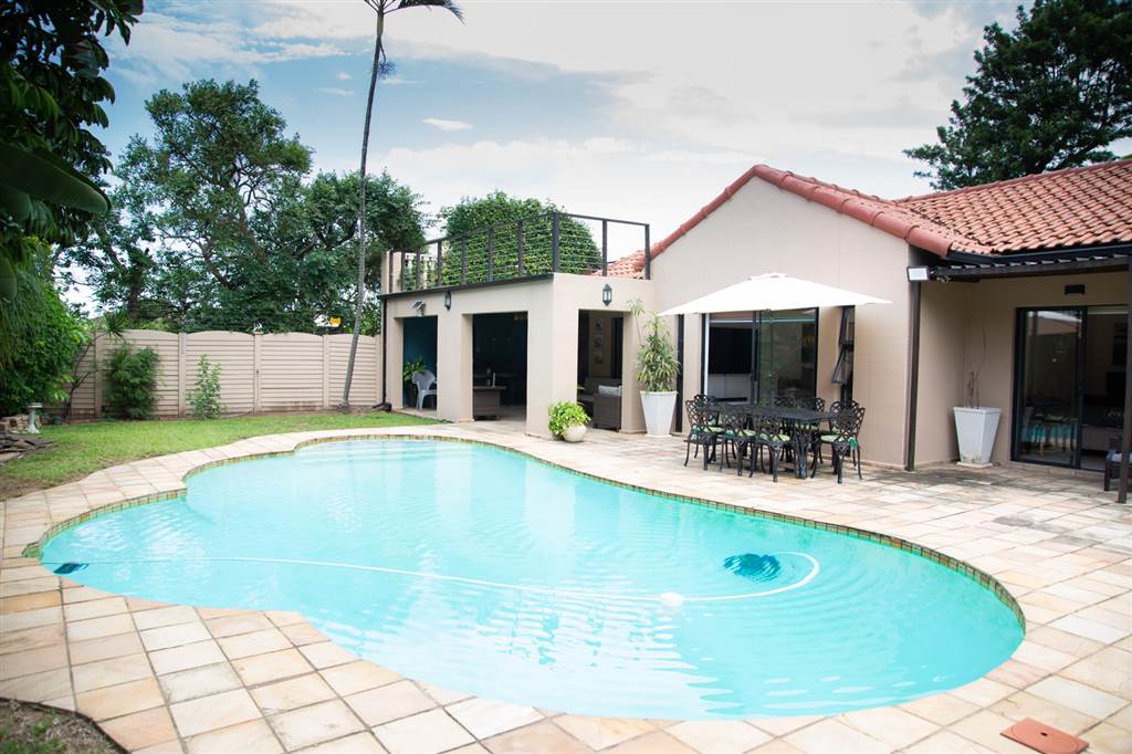 4 Bedroom House 4 Bedroom House