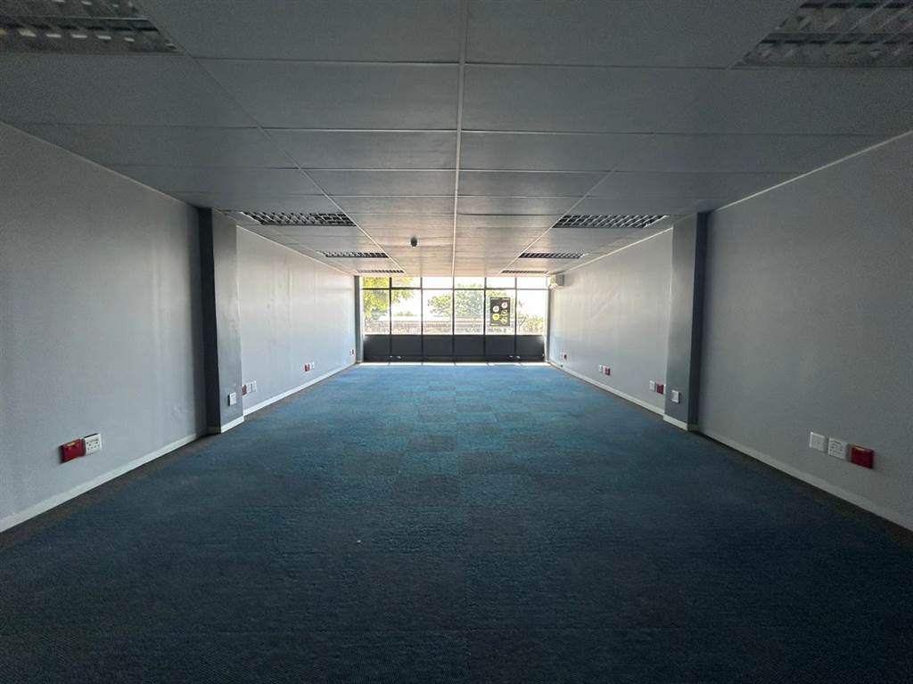 96  m² Commercial space in Cresta photo number 8