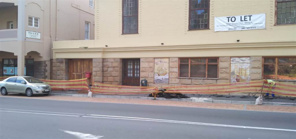 738  m² Commercial space in Muizenberg photo number 1
