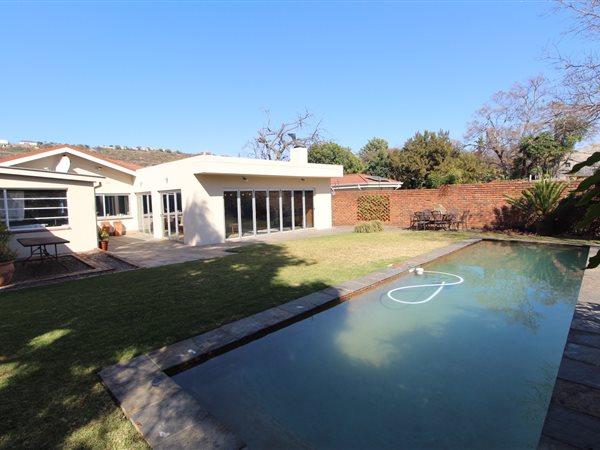 3 Bedroom House 3 Bedroom House