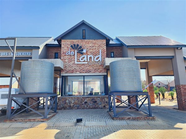 519 m² Land available in De Land Estate