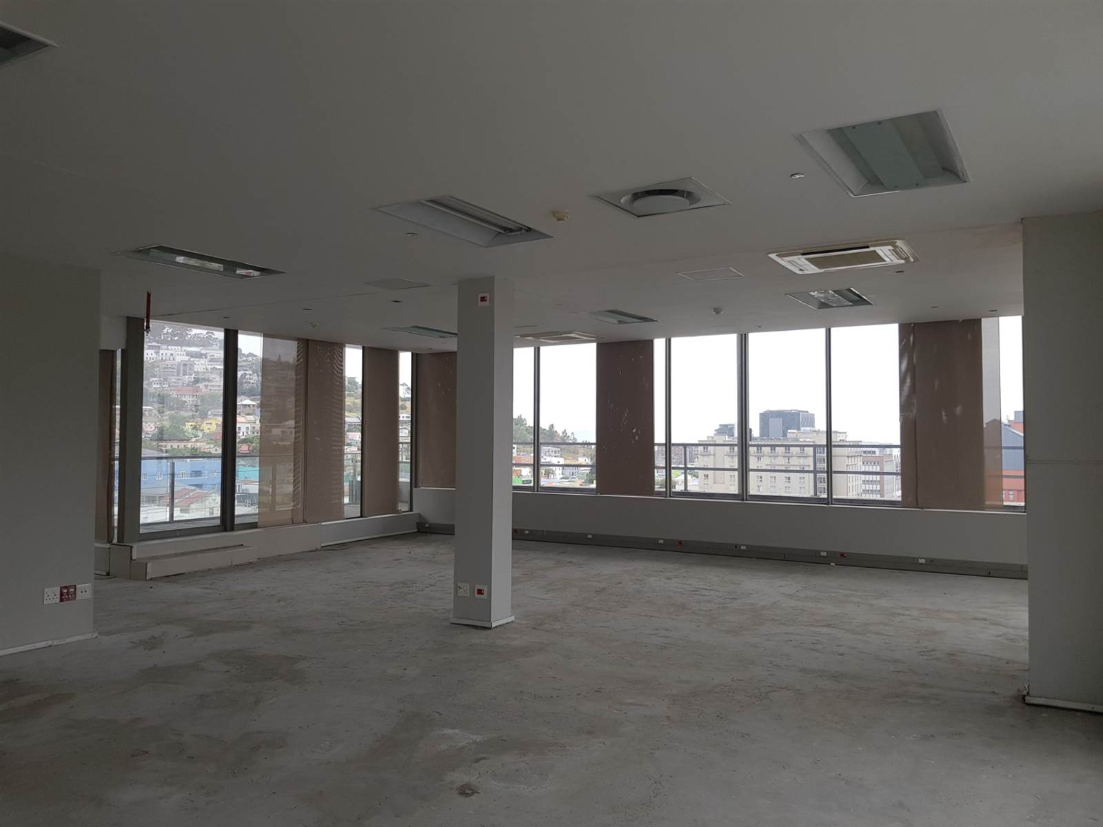 450  m² Office Space in Cape Town City Centre photo number 7