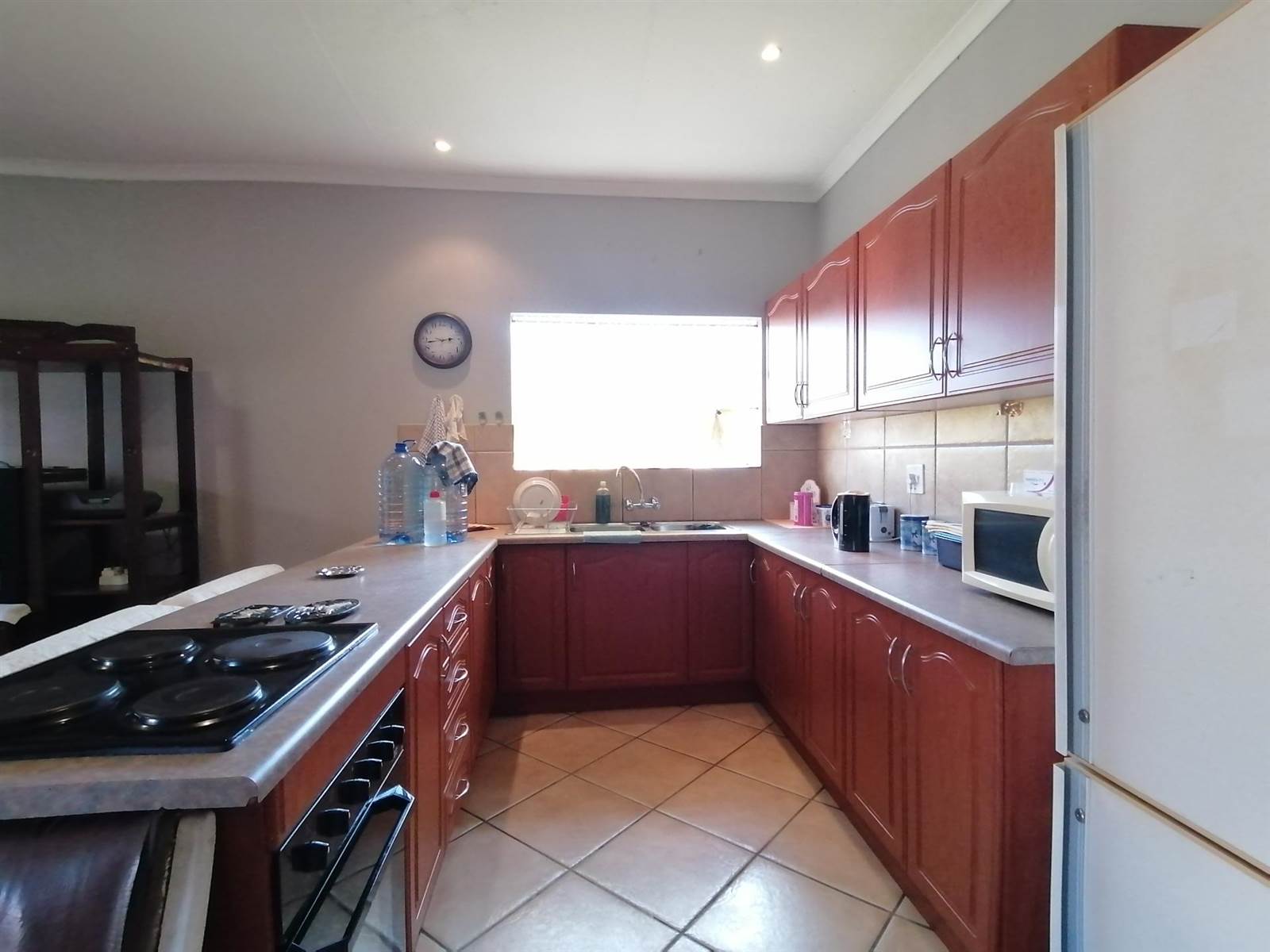 2 Bed Townhouse in Ermelo photo number 3