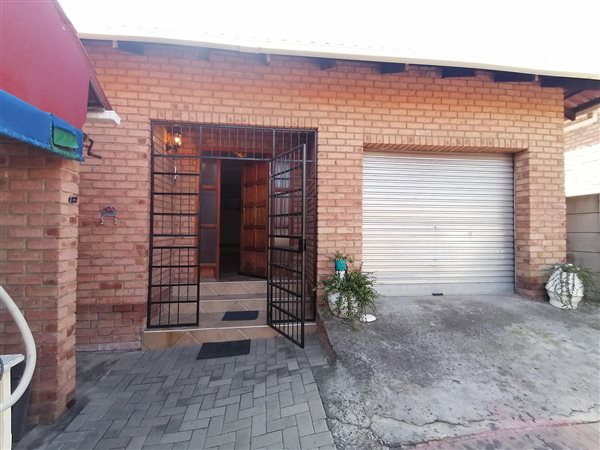 2 Bed Townhouse in Ermelo