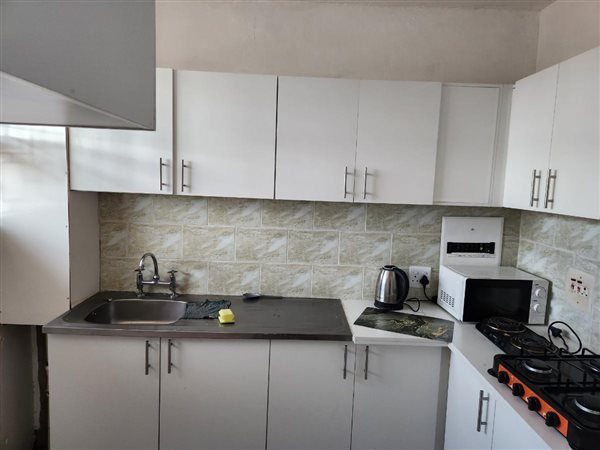 3 Bedroom Apartment 3 Bedroom Apartment