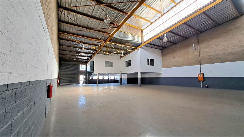 531  m² Industrial space in Kya Sands photo number 1