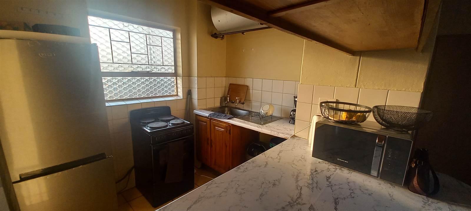 1 Bed Apartment in Pretoria West photo number 12