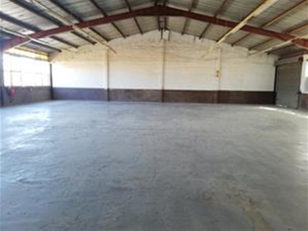 334  m² Industrial space in Pinetown Central