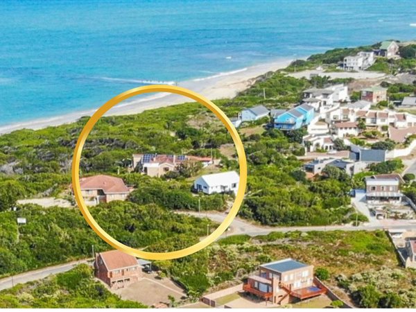 732 m² Land available in Paradise Beach