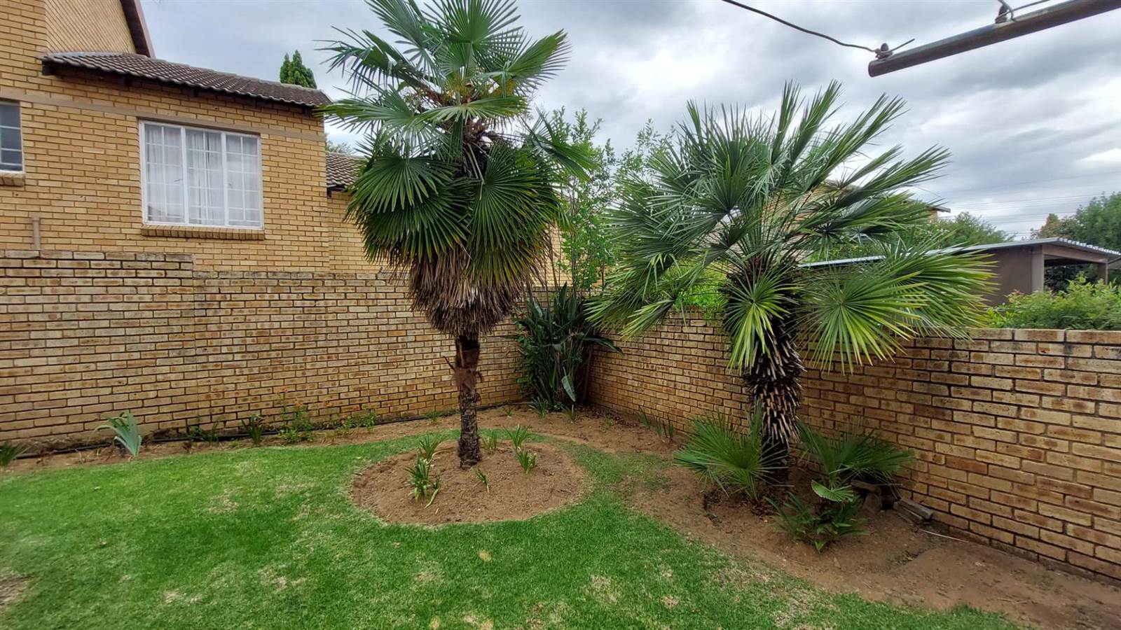 3 Bed Townhouse in Olivedale photo number 25