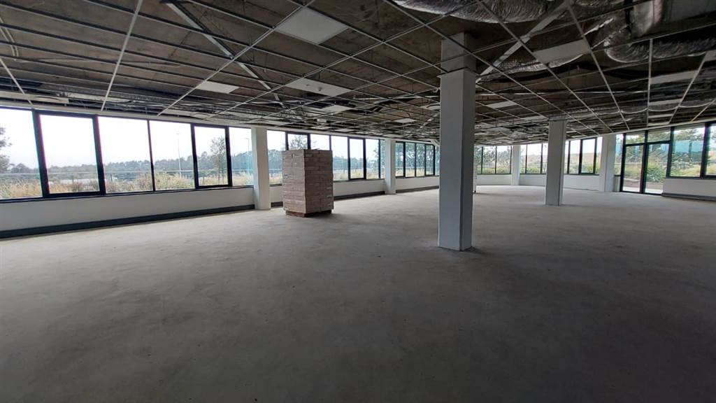 636  m² Commercial space in Doringkloof photo number 8