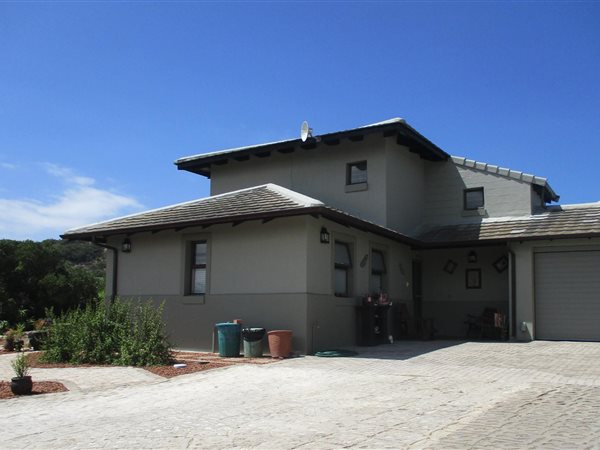 2 Bedroom House 2 Bedroom House