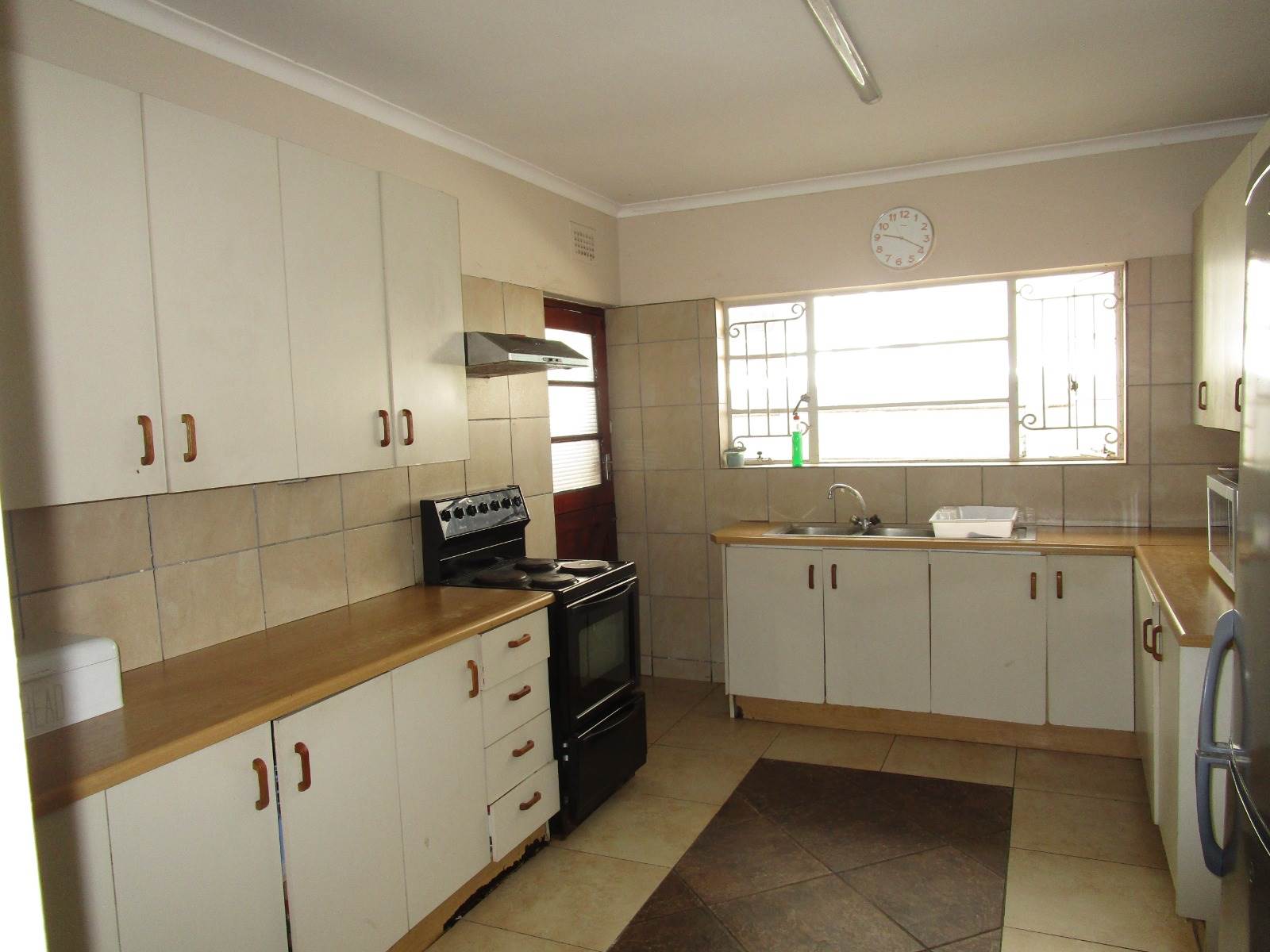 3 Bed House in Rondebosch East photo number 6