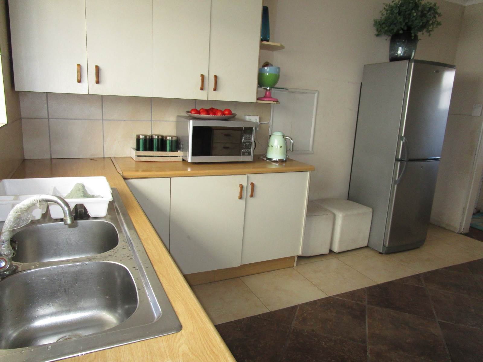 3 Bed House in Rondebosch East photo number 8
