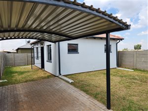 2 Bed House in Emdeni