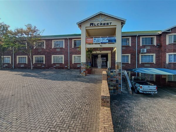 82 m² Commercial space 82 m² Commercial space