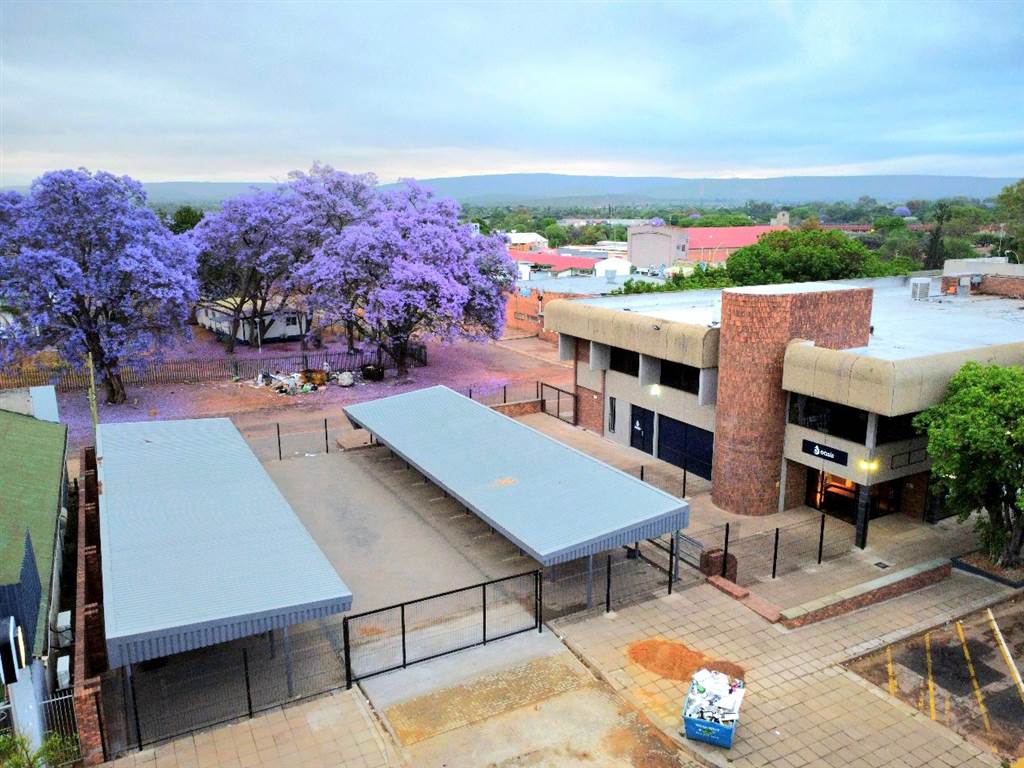 1293  m² Commercial space in Modimolle photo number 18
