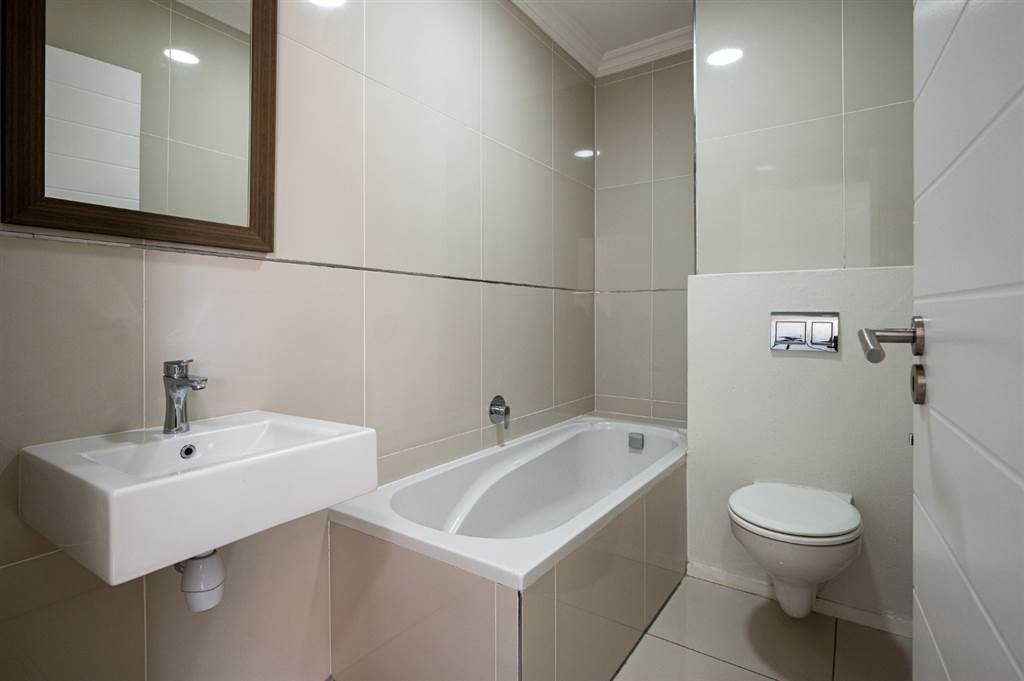 2 Bed Apartment in Tokai photo number 15