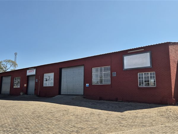 350  m² Industrial space