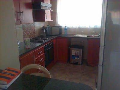 2 Bed Apartment in Sinoville photo number 5