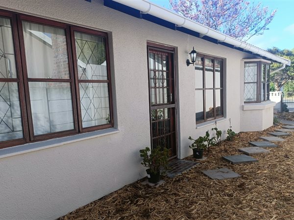 3 Bedroom House 3 Bedroom House