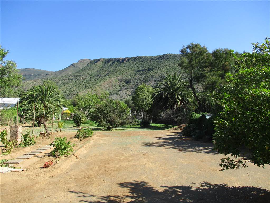 2 Bed House for sale in Graaff T4619245 Private Property