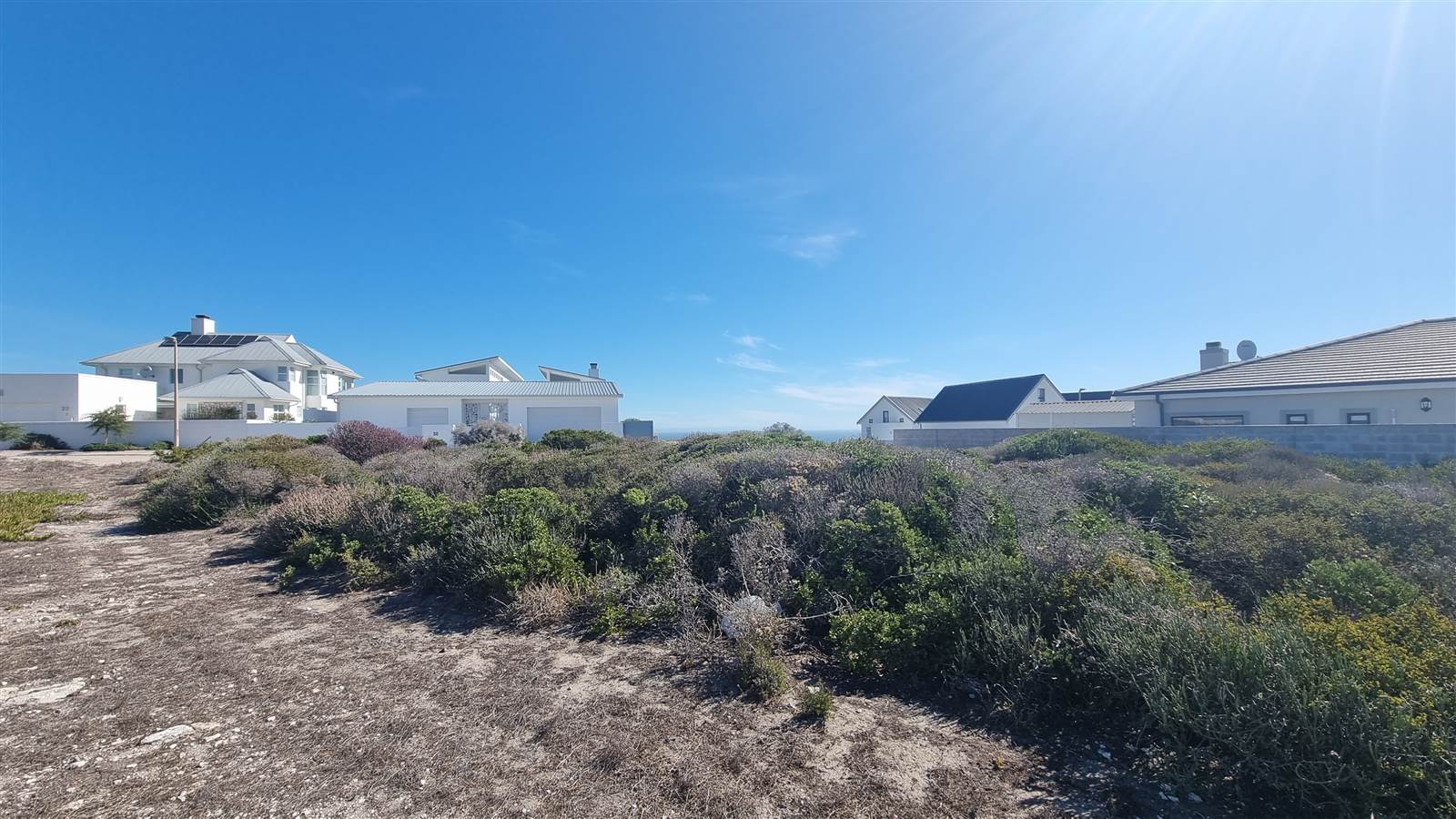 1195 m² Land available in Yzerfontein photo number 4