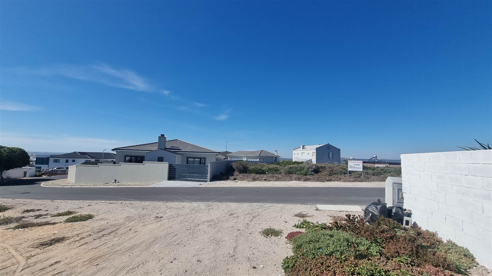 1195 m² Land available in Yzerfontein photo number 5