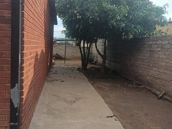 3 Bedroom House 3 Bedroom House
