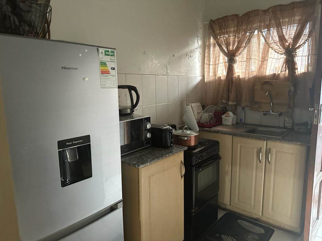 2 Bed Flat in Richem photo number 8