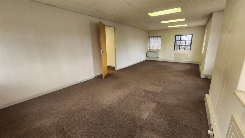 228  m² Commercial space in Hillcrest photo number 6